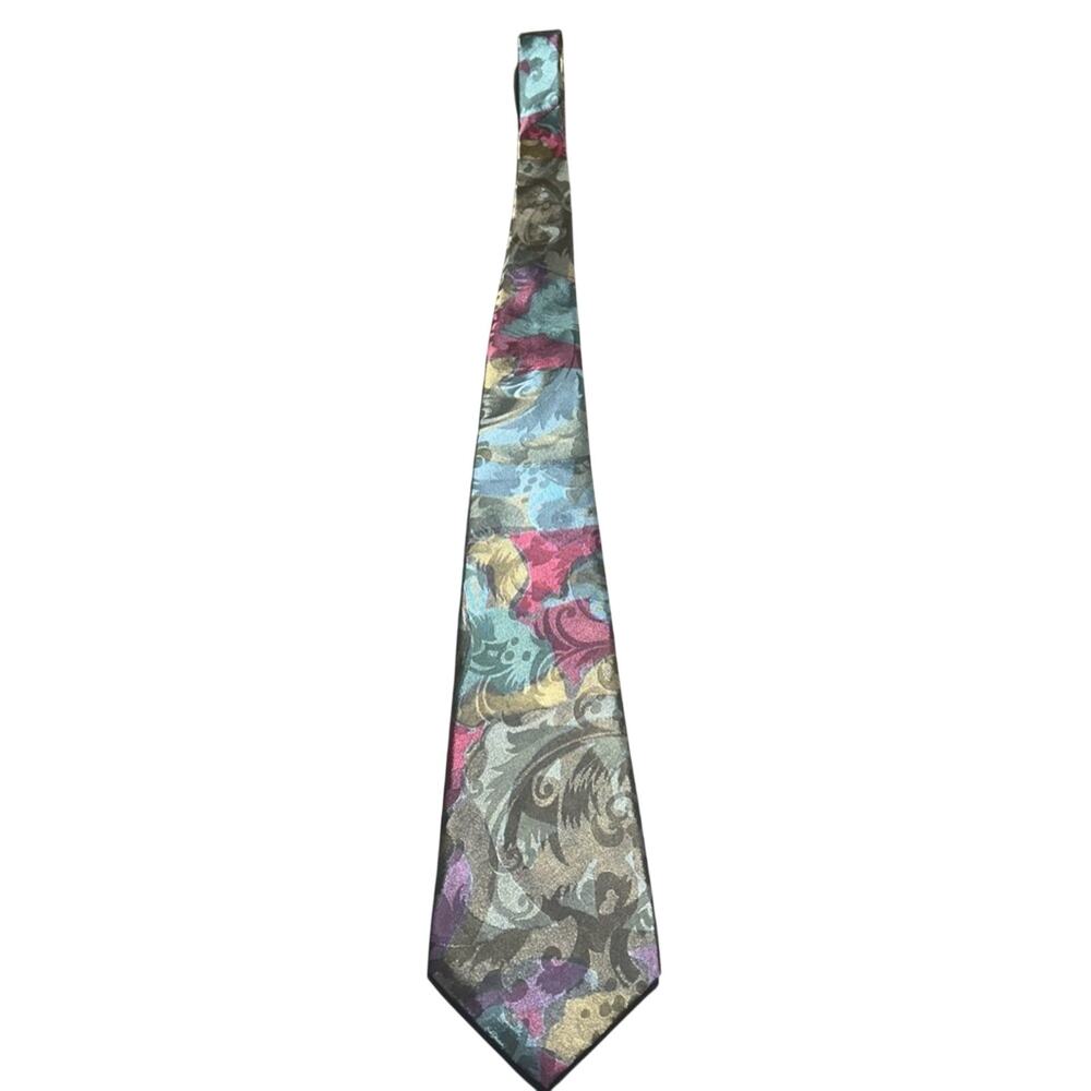 Manhattan Extra Long Elegant Multicolor Paisley Tie